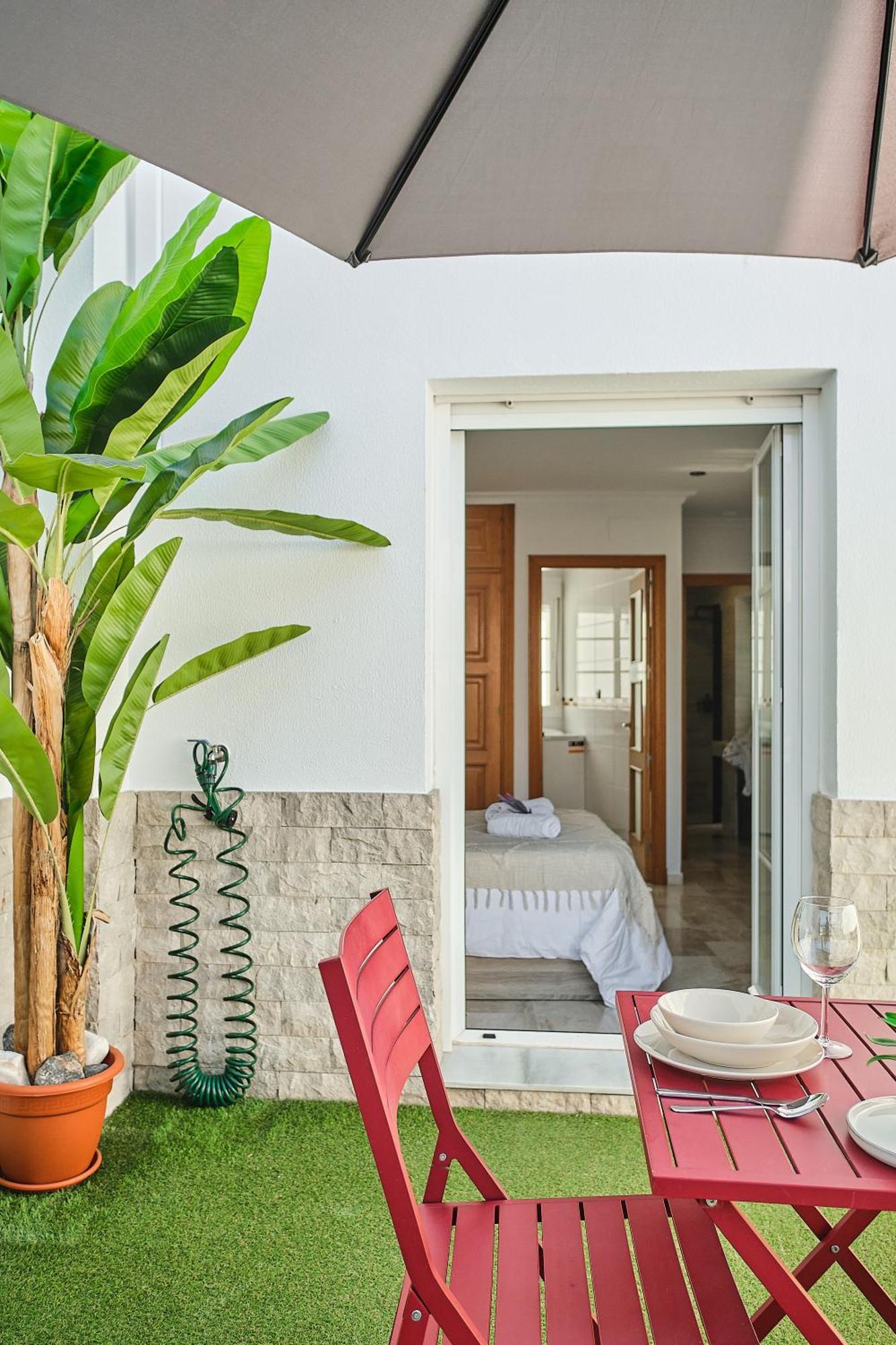 Studio Novena Little Apartments Cadiz Bagian luar foto