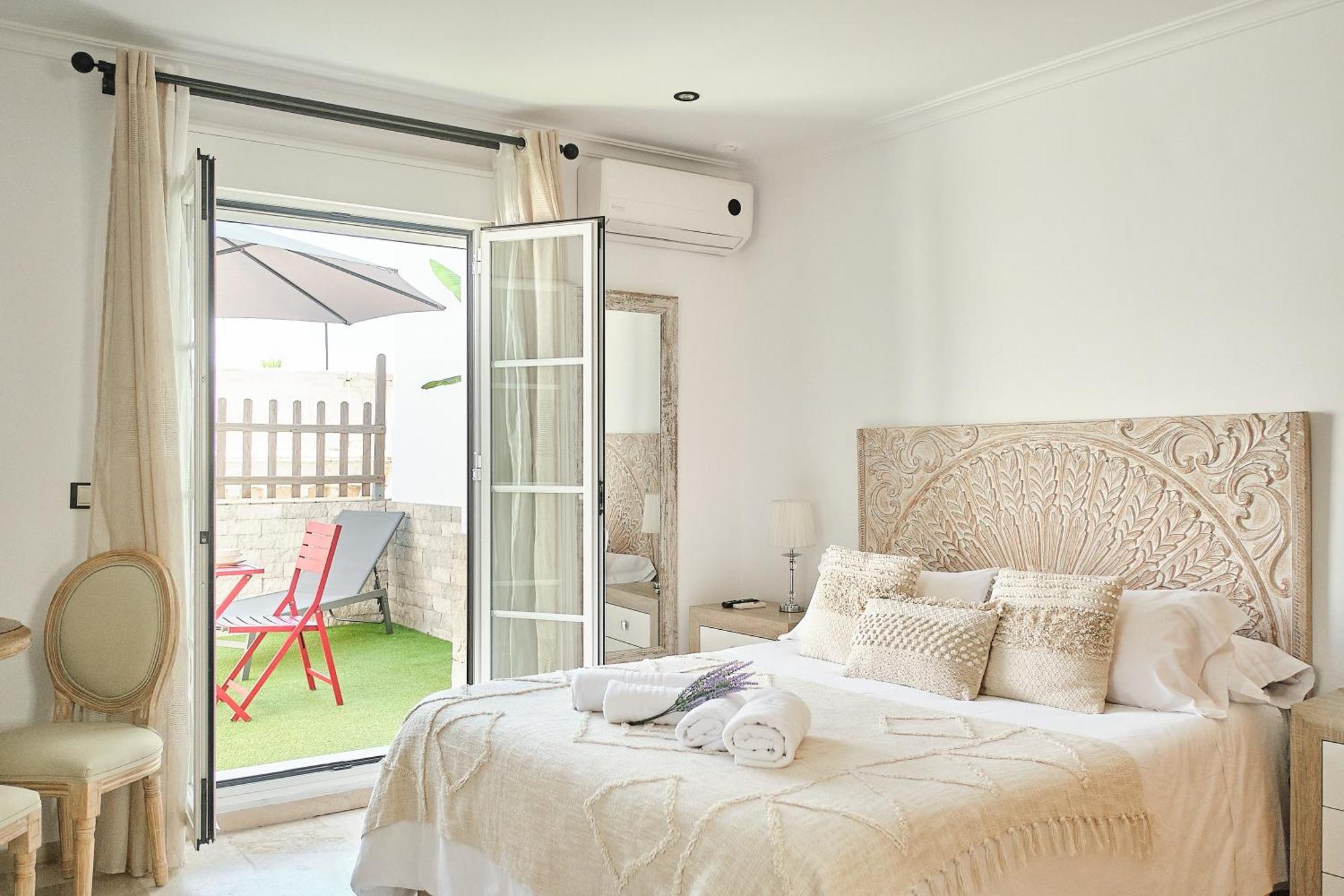 Studio Novena Little Apartments Cadiz Bagian luar foto